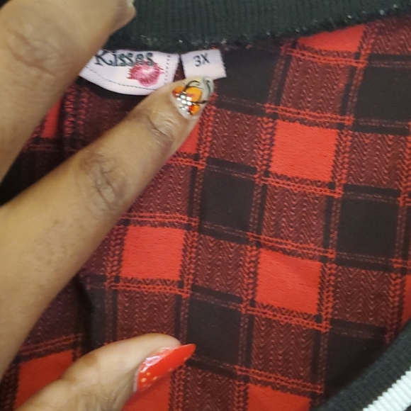 Shirt - Picture 2 of 3